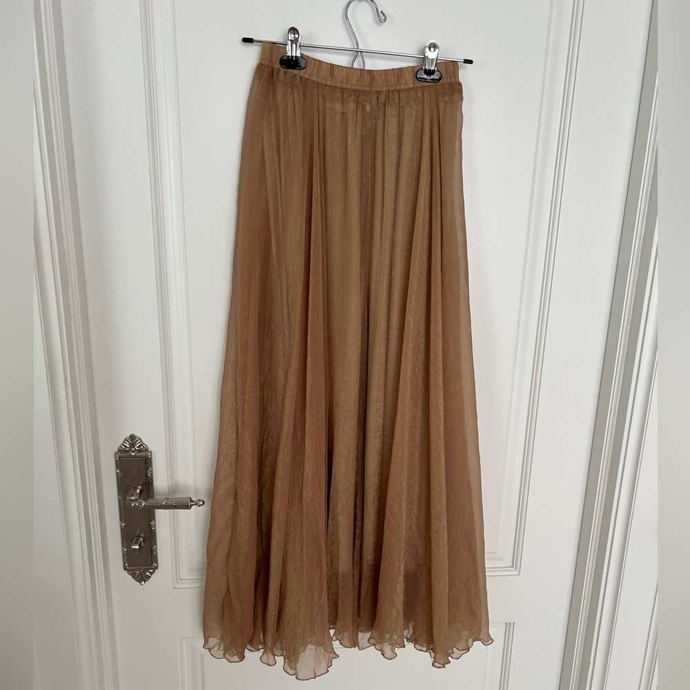 long skirts